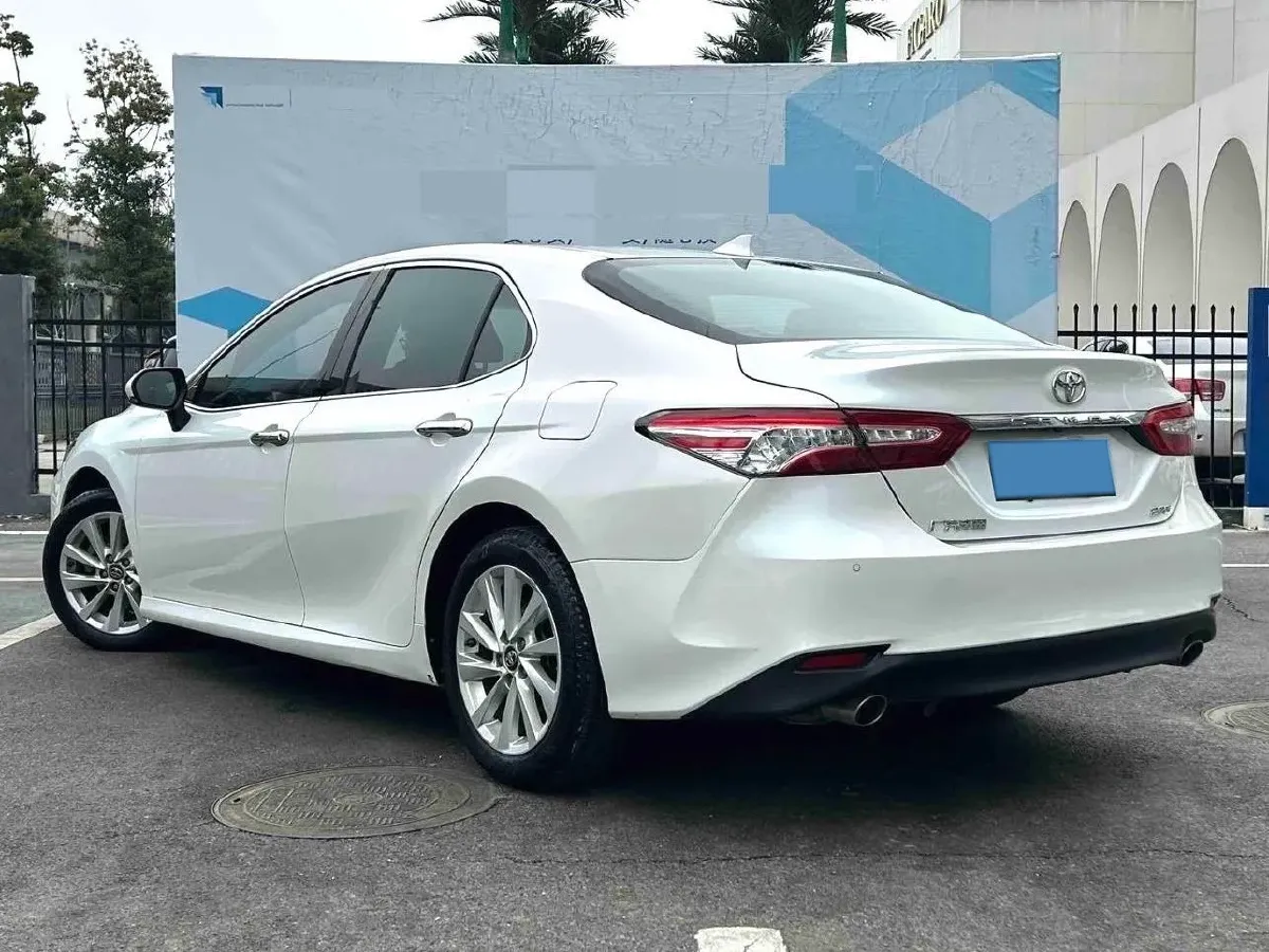 2021 Toyota Camry 2.0L 178HP L4 CVT,autocango,china used car exporter,china ev exporter,chinese used car exporter,chinese used ev exporter