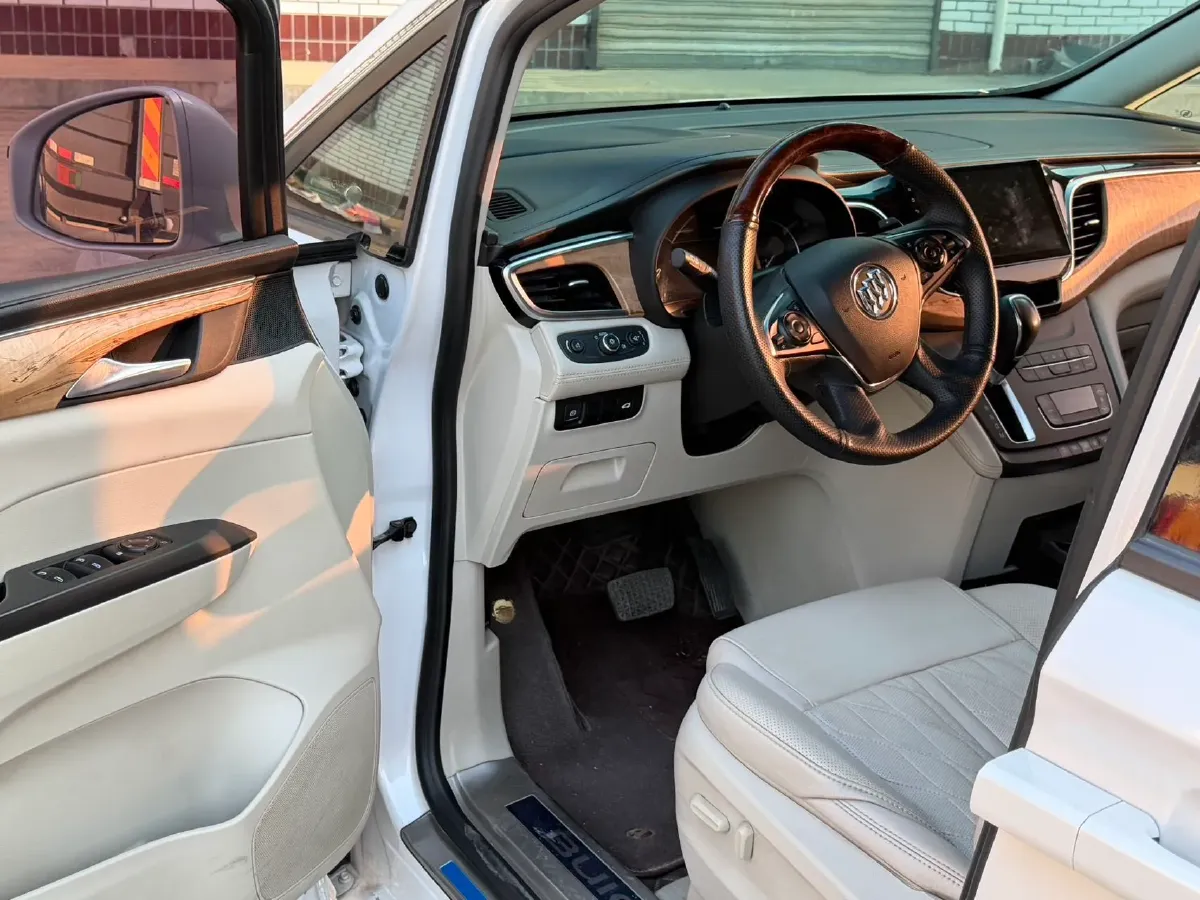 2018 Buick GL8 2.0T 260HP L4 6AT,autocango,china used car exporter,china ev exporter,chinese used car exporter,chinese used ev exporter
