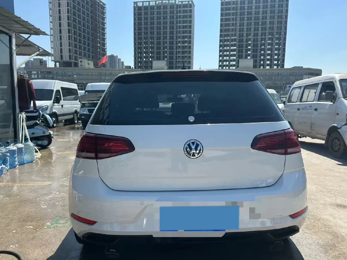 2019 Brilliance Auto V7 1.8T 231HP L4 7DCT,autocango,china used car exporter,china ev exporter,chinese used car exporter,chinese used ev exporter
