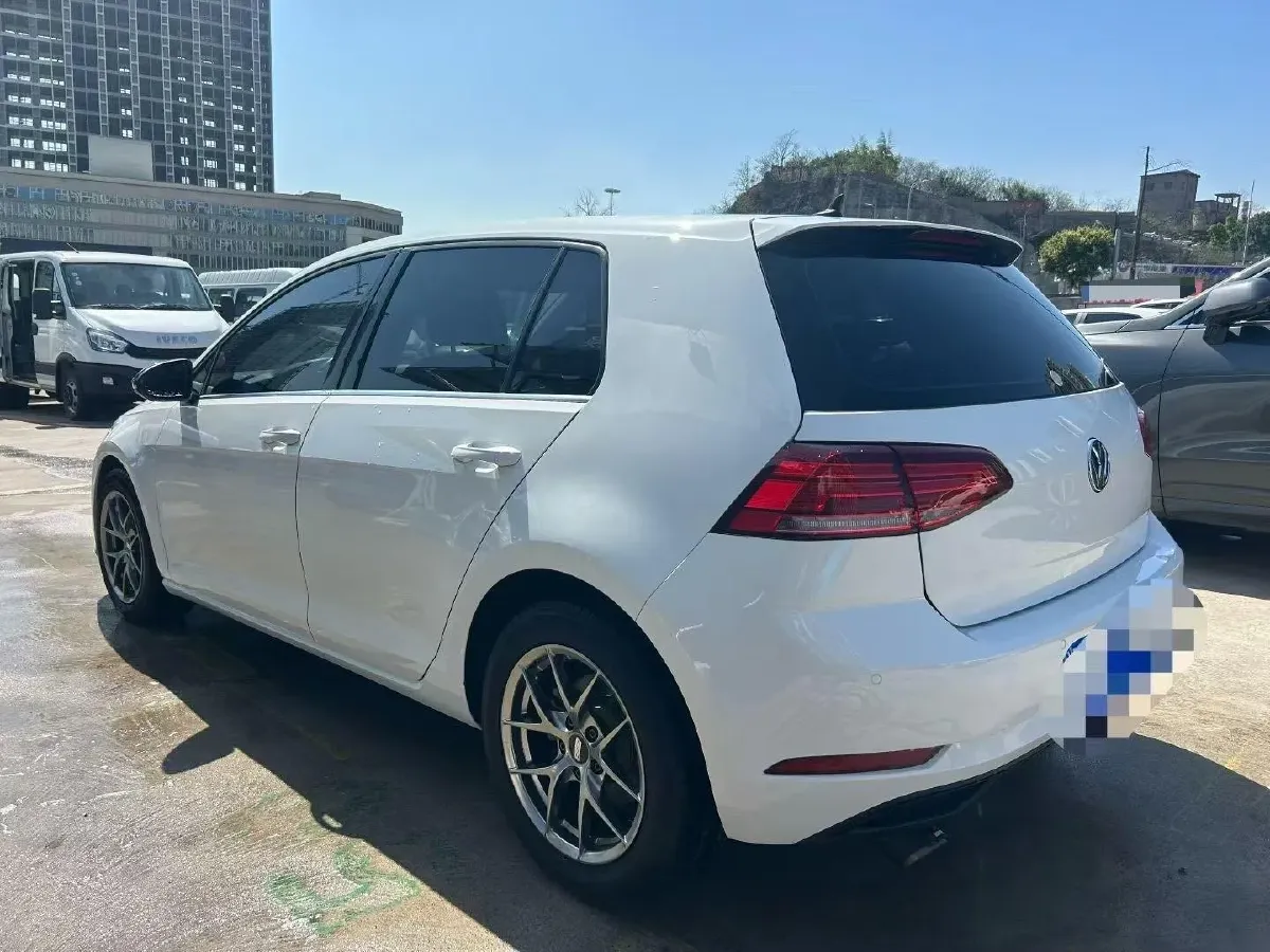 2019 Brilliance Auto V7 1.8T 231HP L4 7DCT,autocango,china used car exporter,china ev exporter,chinese used car exporter,chinese used ev exporter