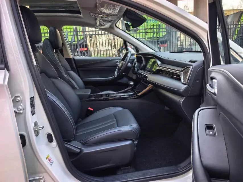 2021 GAC Trumpchi GS4 1.5T 169HP L4 6AT,autocango,china used car exporter,china ev exporter,chinese used car exporter,chinese used ev exporter