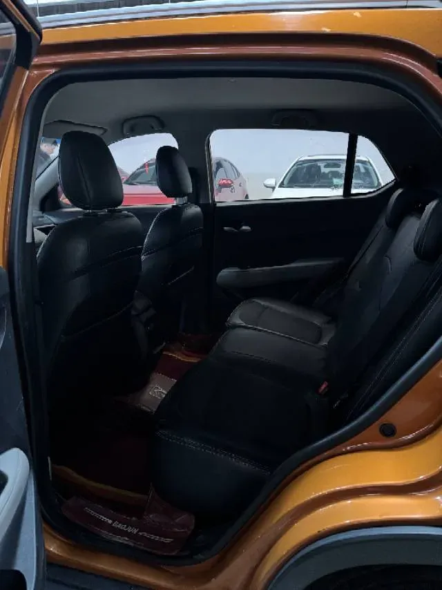 2017 BaoJun 310W 1.5L 105HP L4 6MT,autocango,china used car exporter,china ev exporter,chinese used car exporter,chinese used ev exporter