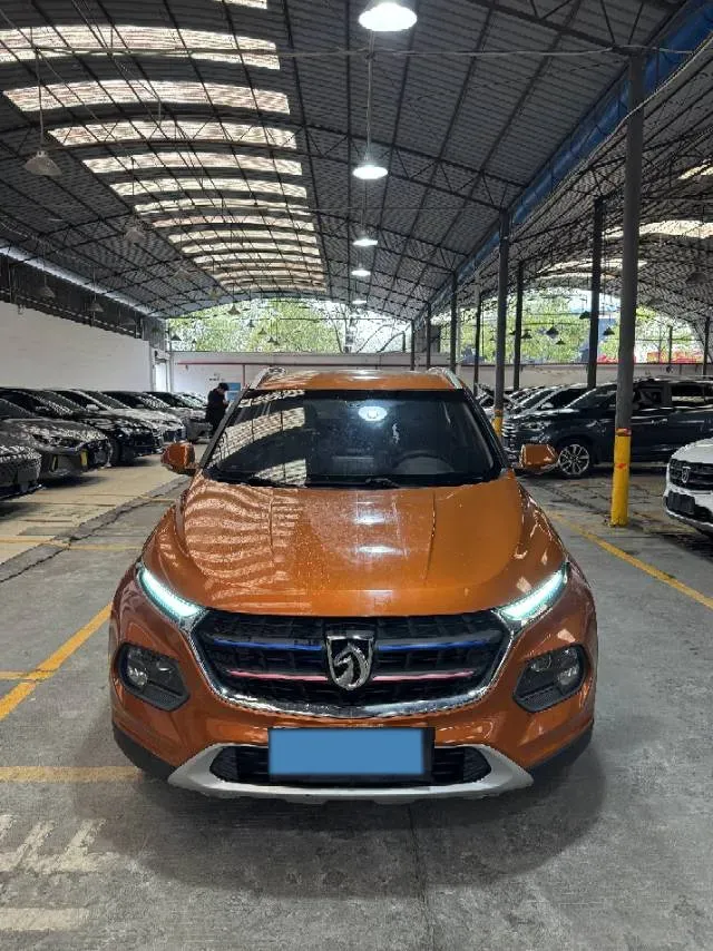 2017 BaoJun 310W 1.5L 105HP L4 6MT,autocango,china used car exporter,china ev exporter,chinese used car exporter,chinese used ev exporter