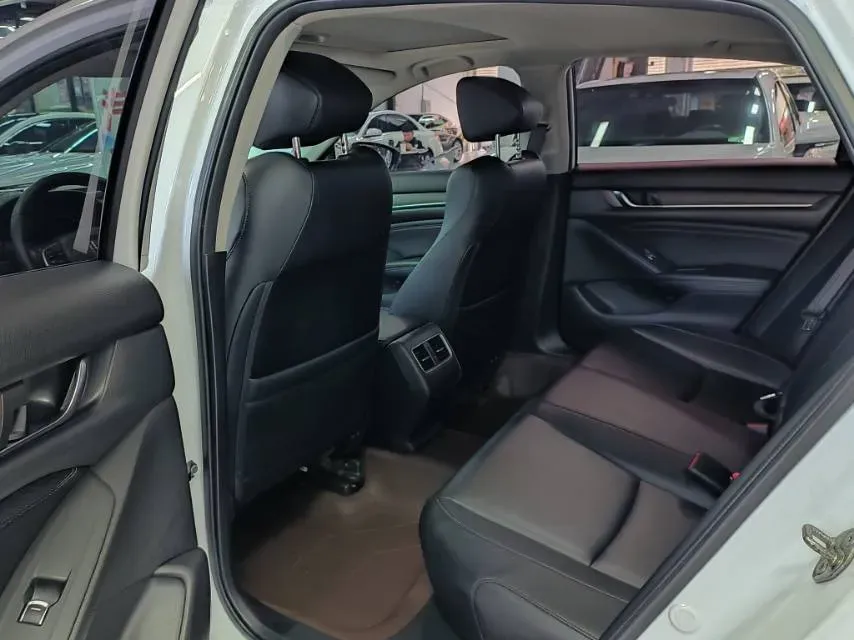 2018 Honda Accord 1.5T 194HP L4 CVT,autocango,china used car exporter,china ev exporter,chinese used car exporter,chinese used ev exporter