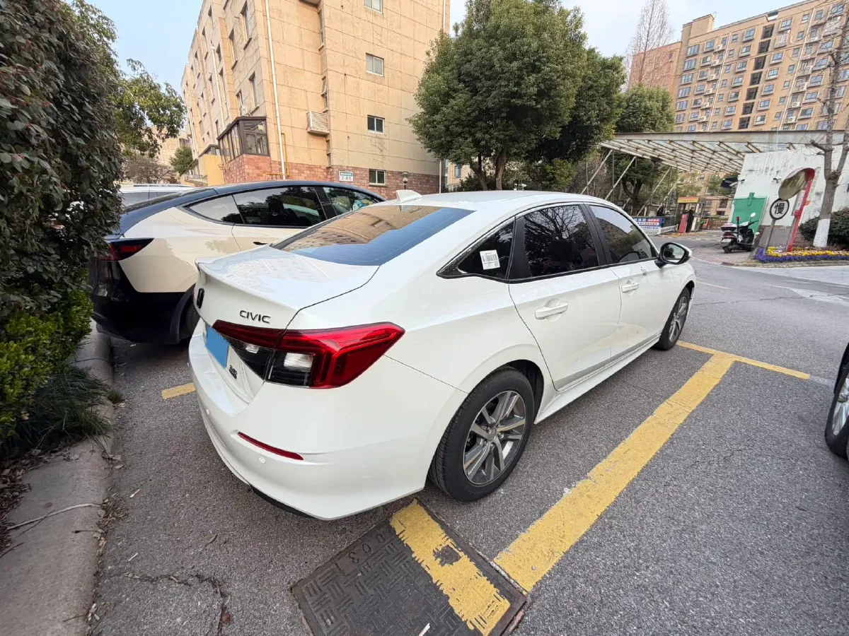 2022 Honda Civic 1.5T 182HP L4 CVT,autocango,china used car exporter,china ev exporter,chinese used car exporter,chinese used ev exporter