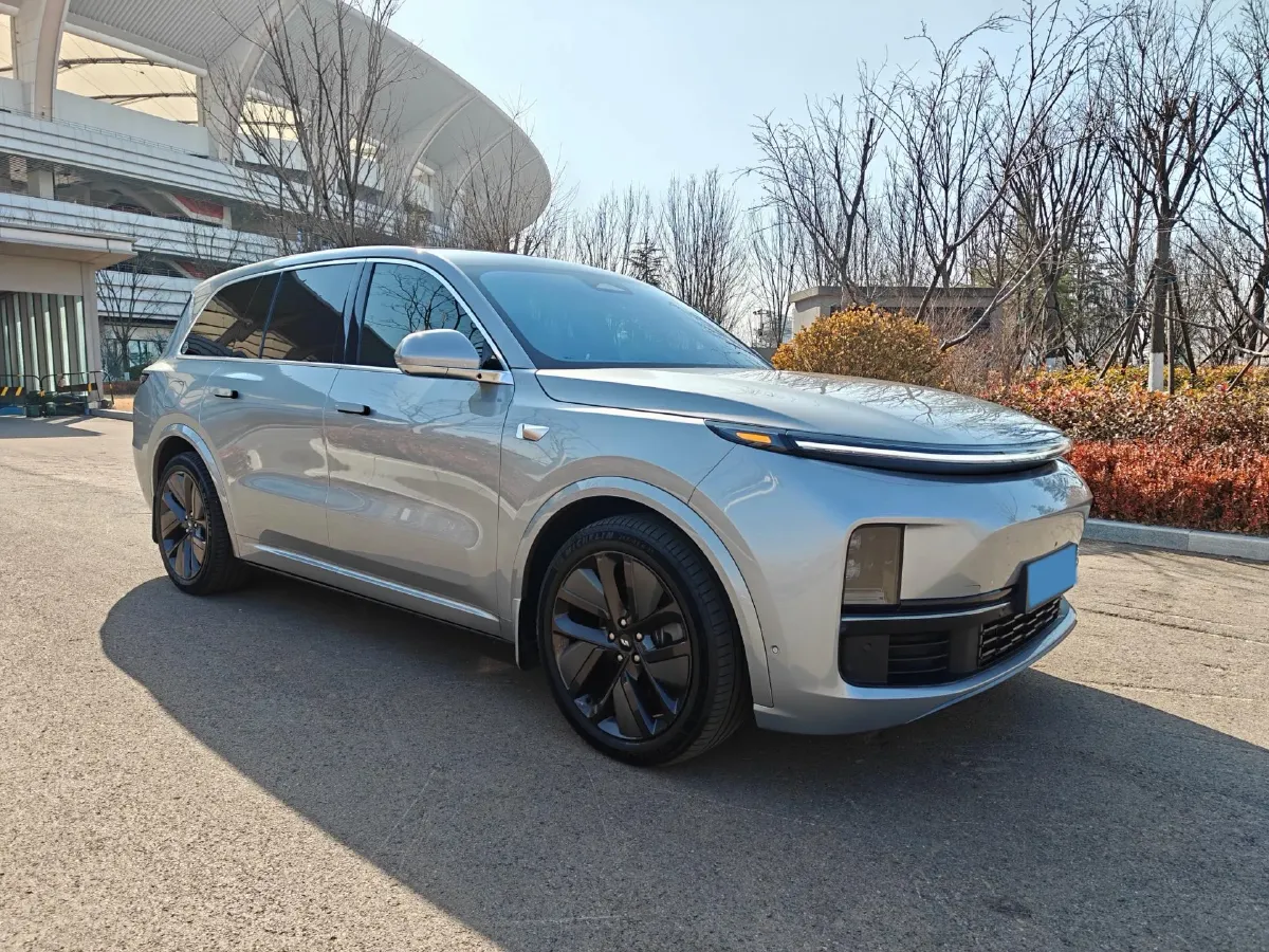 2023 Li L9 Range Extended 154HP REEV 42.6KWH,autocango,china used car exporter,china ev exporter,chinese used car exporter,chinese used ev exporter