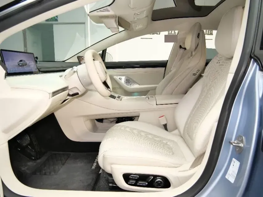 2024 Luxeed S7 BEV 100KWH,autocango,china used car exporter,china ev exporter,chinese used car exporter,chinese used ev exporter