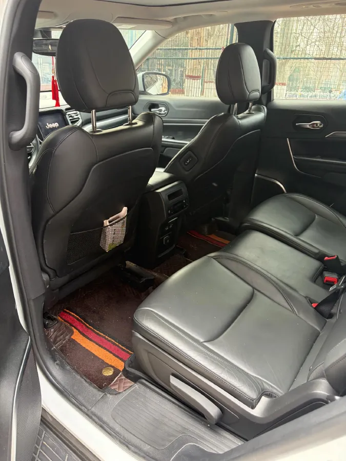 2018 Jeep Grand Commander 2.0T 265HP L4 9AT,autocango,china used car exporter,china ev exporter,chinese used car exporter,chinese used ev exporter