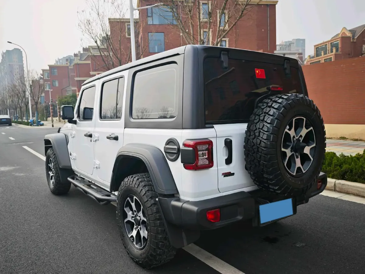 2021 Jeep Wrangler 2.0T 266HP L4 8AT,autocango,china used car exporter,china ev exporter,chinese used car exporter,chinese used ev exporter
