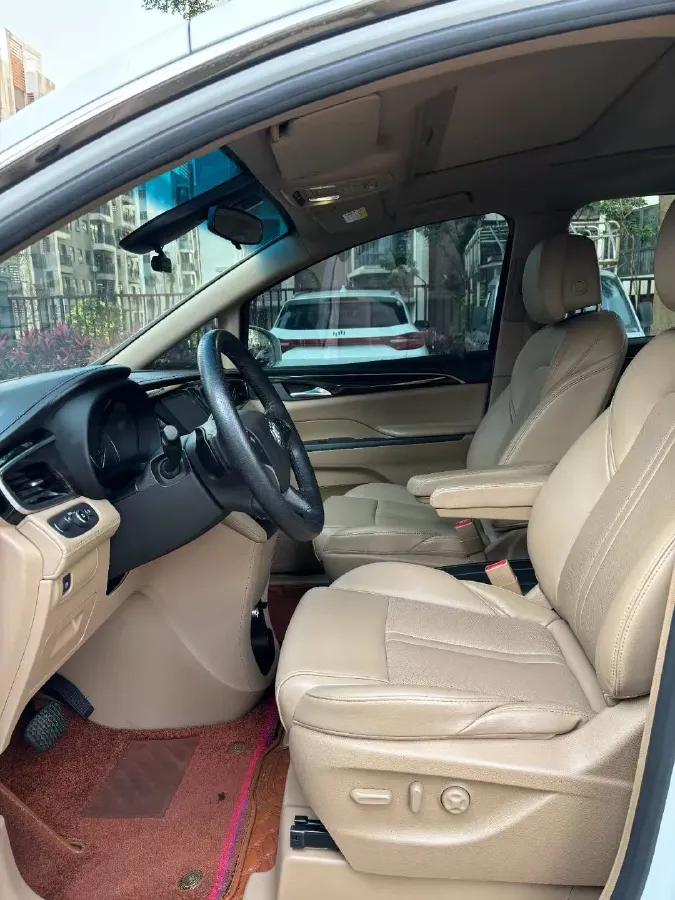 2018 Buick GL8 2.0T 260HP L4 6AT,autocango,china used car exporter,china ev exporter,chinese used car exporter,chinese used ev exporter