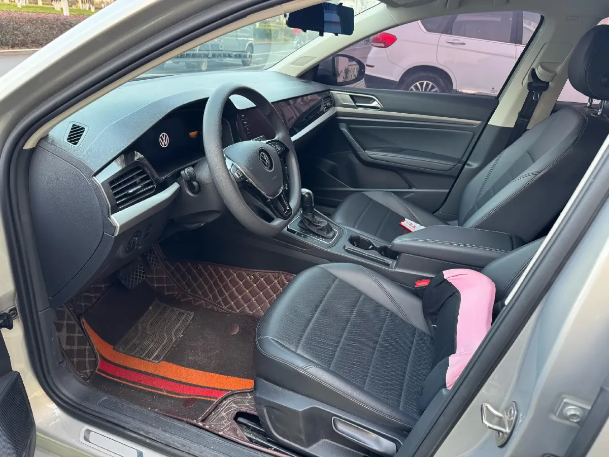 2021 Volkswagen Lavida 1.5L 113HP L4 6AT,autocango,china used car exporter,china ev exporter,chinese used car exporter,chinese used ev exporter