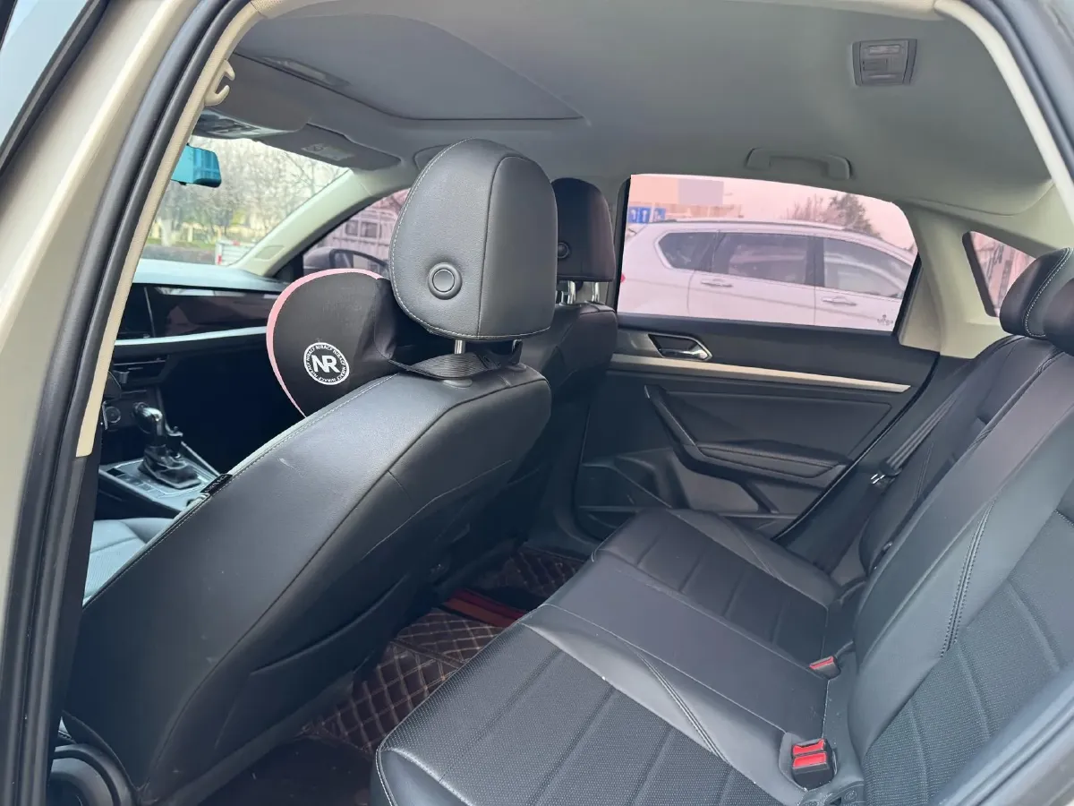 2021 Volkswagen Lavida 1.5L 113HP L4 6AT,autocango,china used car exporter,china ev exporter,chinese used car exporter,chinese used ev exporter