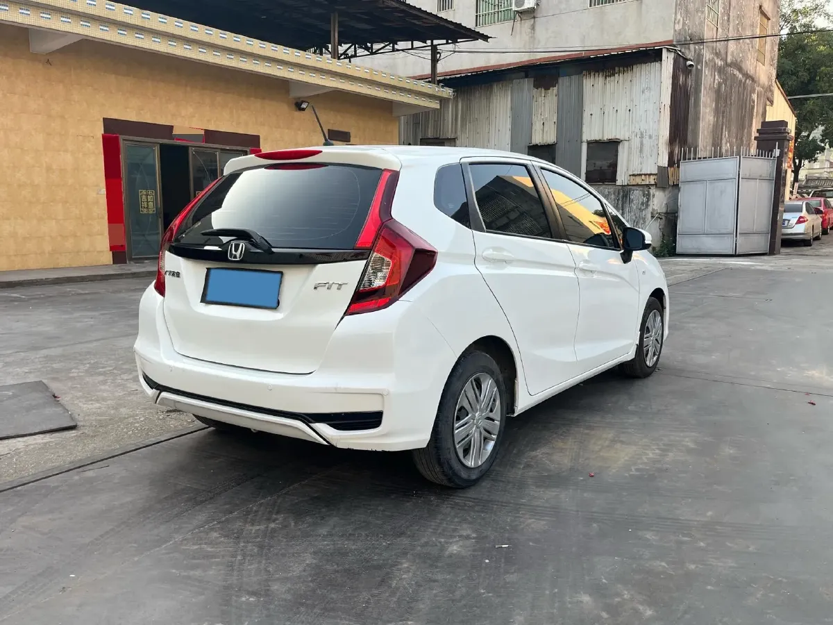 2020 Honda Fit 1.5L 131HP L4 CVT,autocango,china used car exporter,china ev exporter,chinese used car exporter,chinese used ev exporter