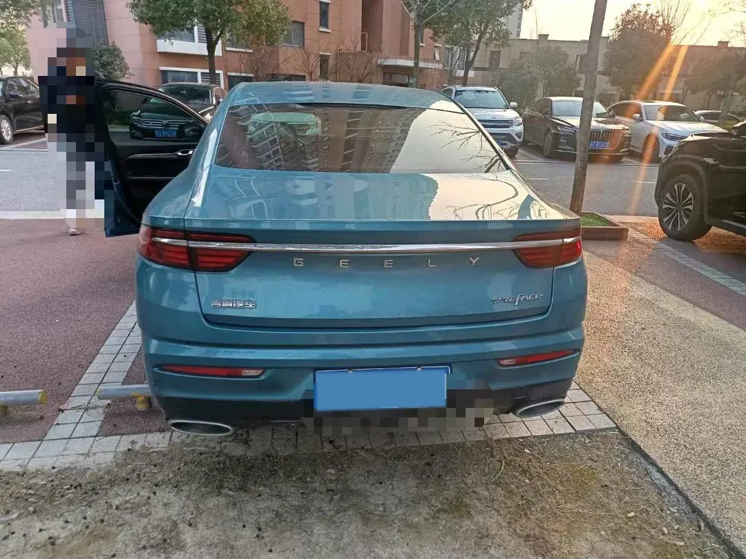 2021 Geely Preface 2.0T 190HP L4 7DCT,autocango,china used car exporter,china ev exporter,chinese used car exporter,chinese used ev exporter