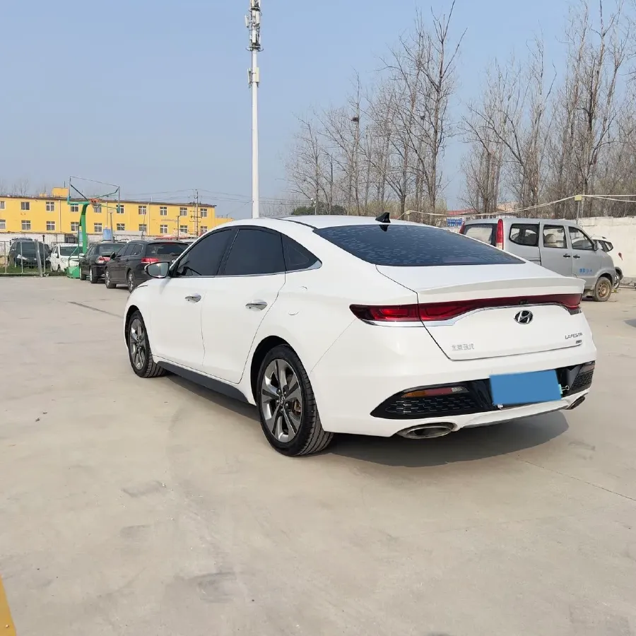 2019 Hyundai La Festa 1.6T 190HP L4 7DCT,autocango,china used car exporter,china ev exporter,chinese used car exporter,chinese used ev exporter