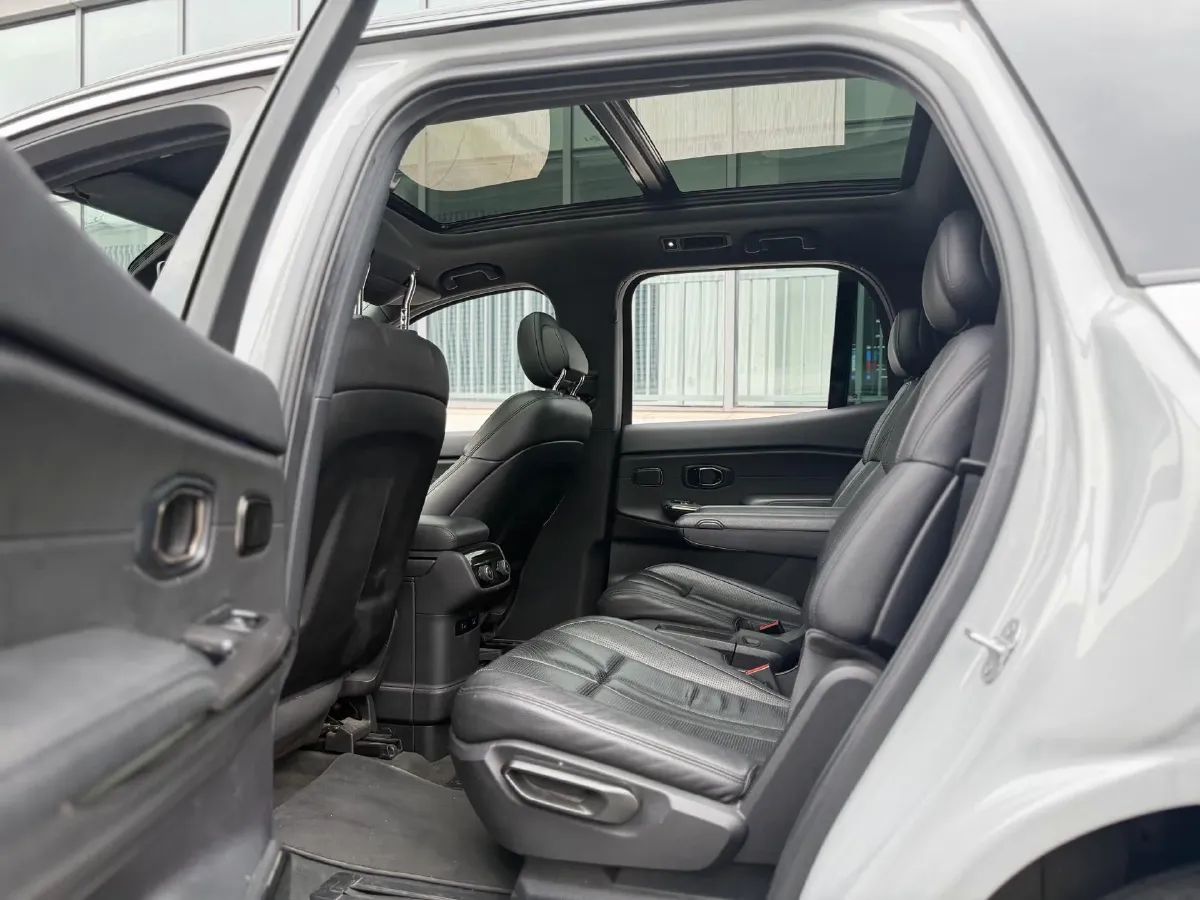 2020 NIO ES8 BEV 70KWH,autocango,china used car exporter,china ev exporter,chinese used car exporter,chinese used ev exporter