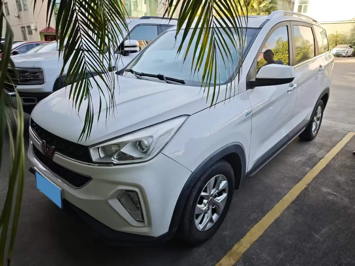 2018 WuLing HongGuang S3 1.5T 150HP L4 6MT,autocango,china used car exporter,china ev exporter,chinese used car exporter,chinese used ev exporter