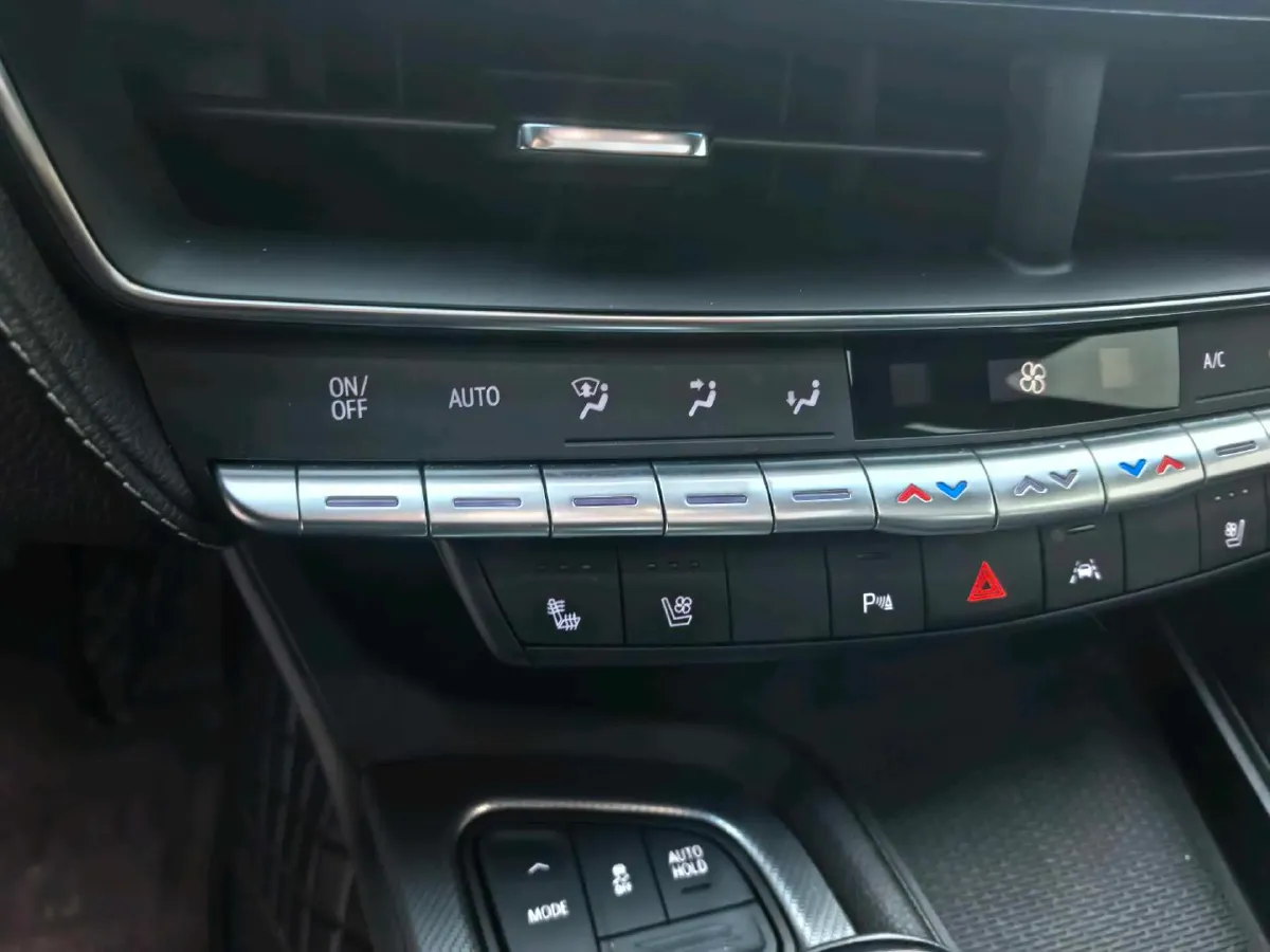 2023 Cadillac CT5 2.0T 237HP L4 10AT,autocango,china used car exporter,china ev exporter,chinese used car exporter,chinese used ev exporter