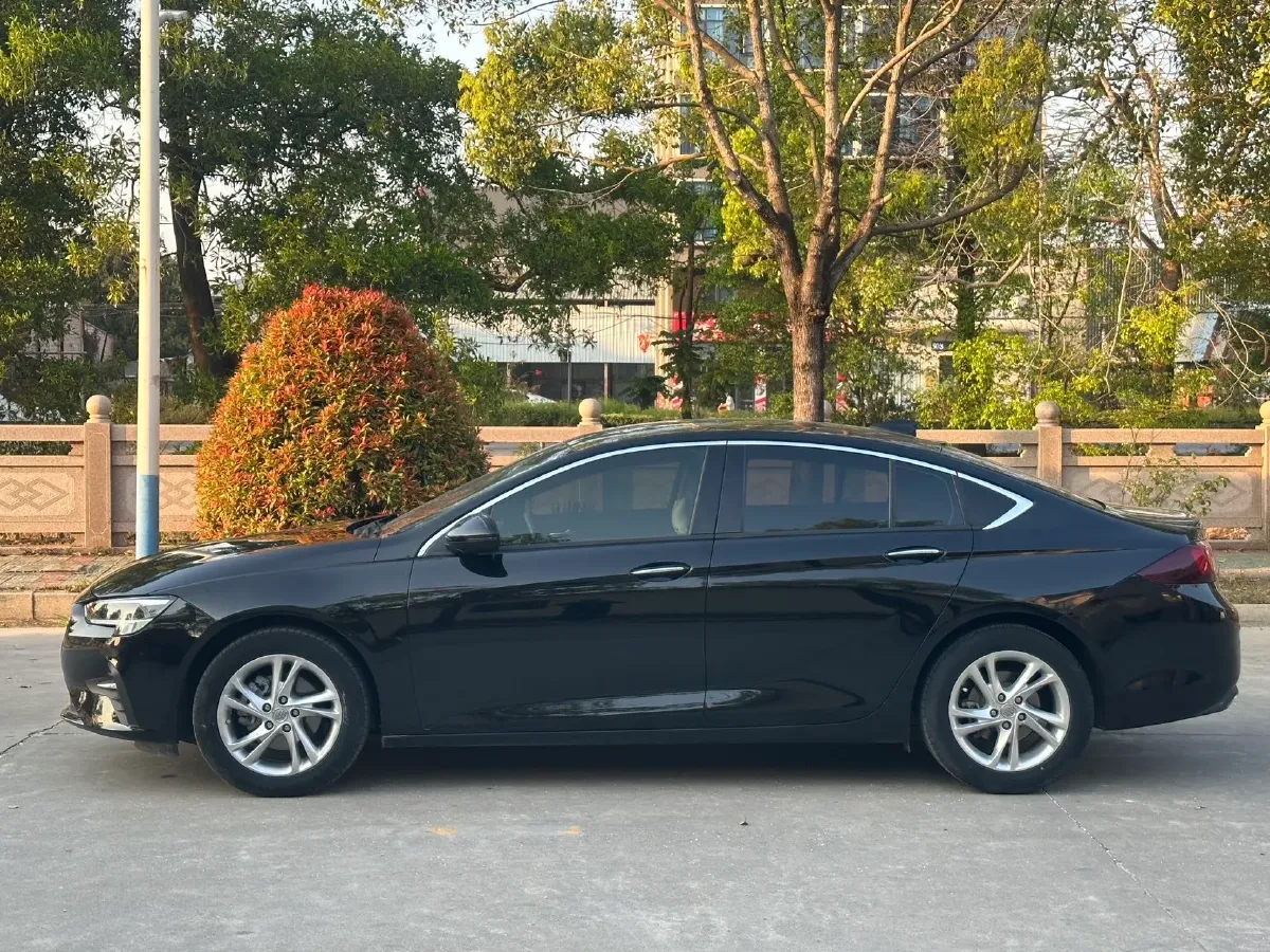 2020 Buick Regal 1.5T 169HP L4 9AT,autocango,china used car exporter,china ev exporter,chinese used car exporter,chinese used ev exporter