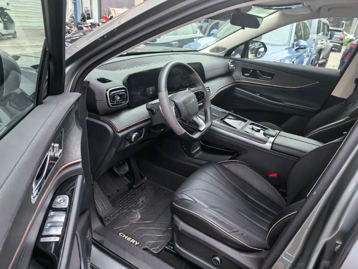 2023 Chery Tiggo 9 2.0T 261HP L4 7DCT,autocango,china used car exporter,china ev exporter,chinese used car exporter,chinese used ev exporter