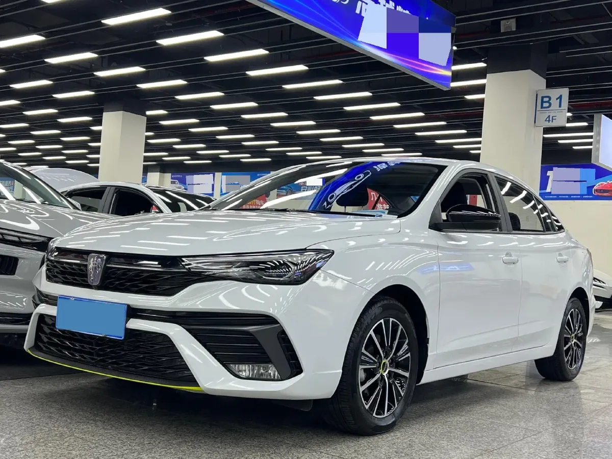 2021 Roewe i5 1.5L 120HP L4 CVT,autocango,china used car exporter,china ev exporter,chinese used car exporter,chinese used ev exporter