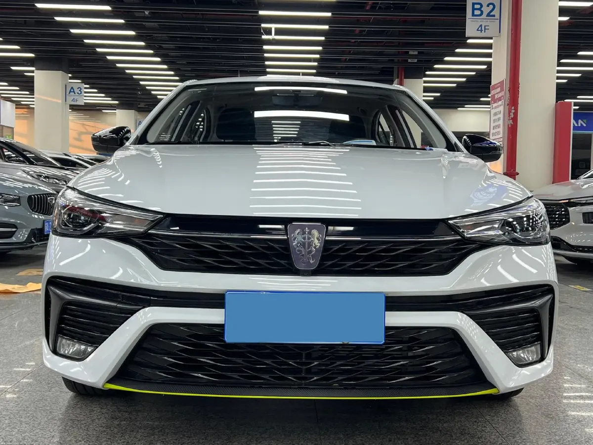2021 Roewe i5 1.5L 120HP L4 CVT,autocango,china used car exporter,china ev exporter,chinese used car exporter,chinese used ev exporter