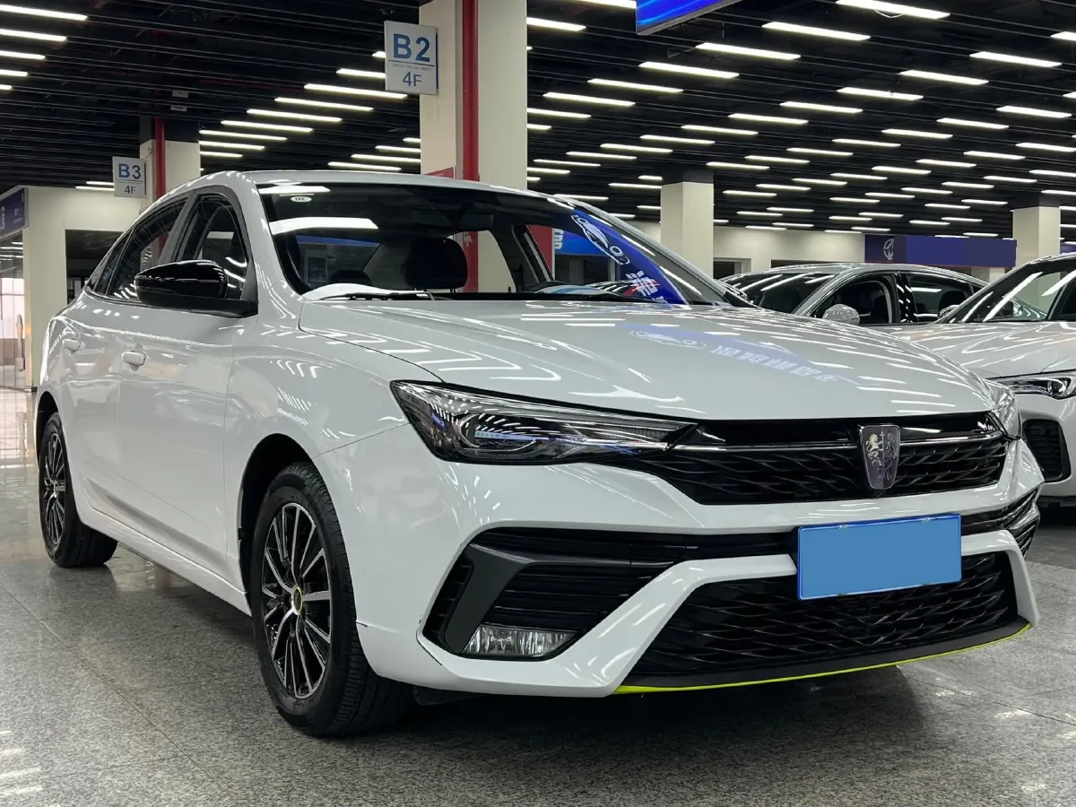 2021 Roewe i5 1.5L 120HP L4 CVT,autocango,china used car exporter,china ev exporter,chinese used car exporter,chinese used ev exporter