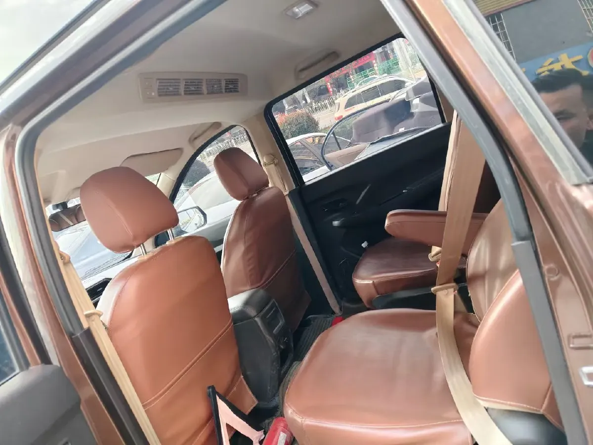 2021 WuLing RongGuang New Truck 1.5L 99HP L4 5MT,autocango,china used car exporter,china ev exporter,chinese used car exporter,chinese used ev exporter