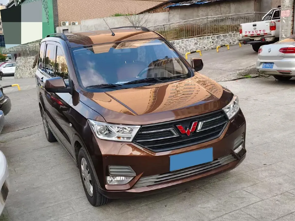 2021 WuLing RongGuang New Truck 1.5L 99HP L4 5MT,autocango,china used car exporter,china ev exporter,chinese used car exporter,chinese used ev exporter