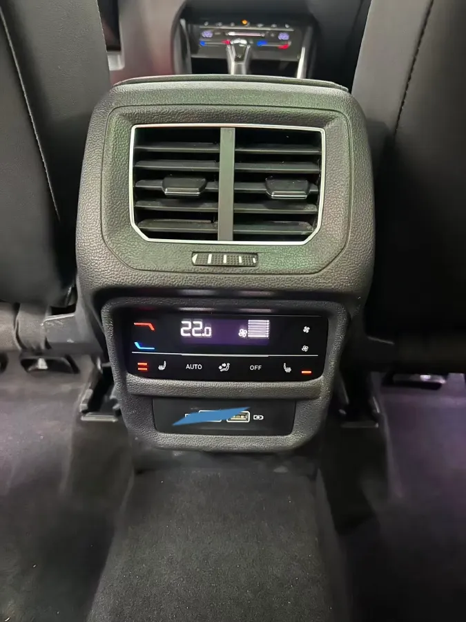 2023 Volkswagen Tayron 1.4T 150HP L4 7DCT,autocango,china used car exporter,china ev exporter,chinese used car exporter,chinese used ev exporter