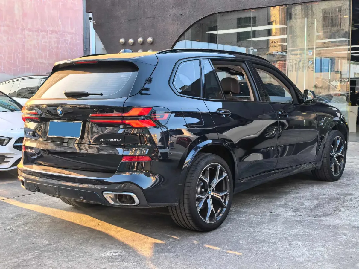 2023 BMW X5 2.0T 258HP L4 8AT,autocango,china used car exporter,china ev exporter,chinese used car exporter,chinese used ev exporter