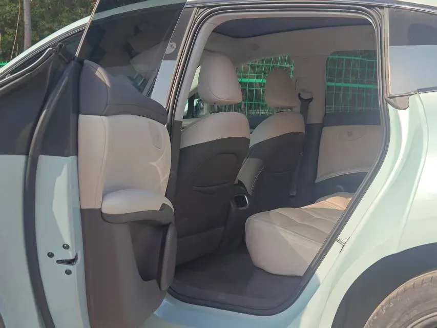 2023 IM LS6 BEV 90KWH,autocango,china used car exporter,china ev exporter,chinese used car exporter,chinese used ev exporter