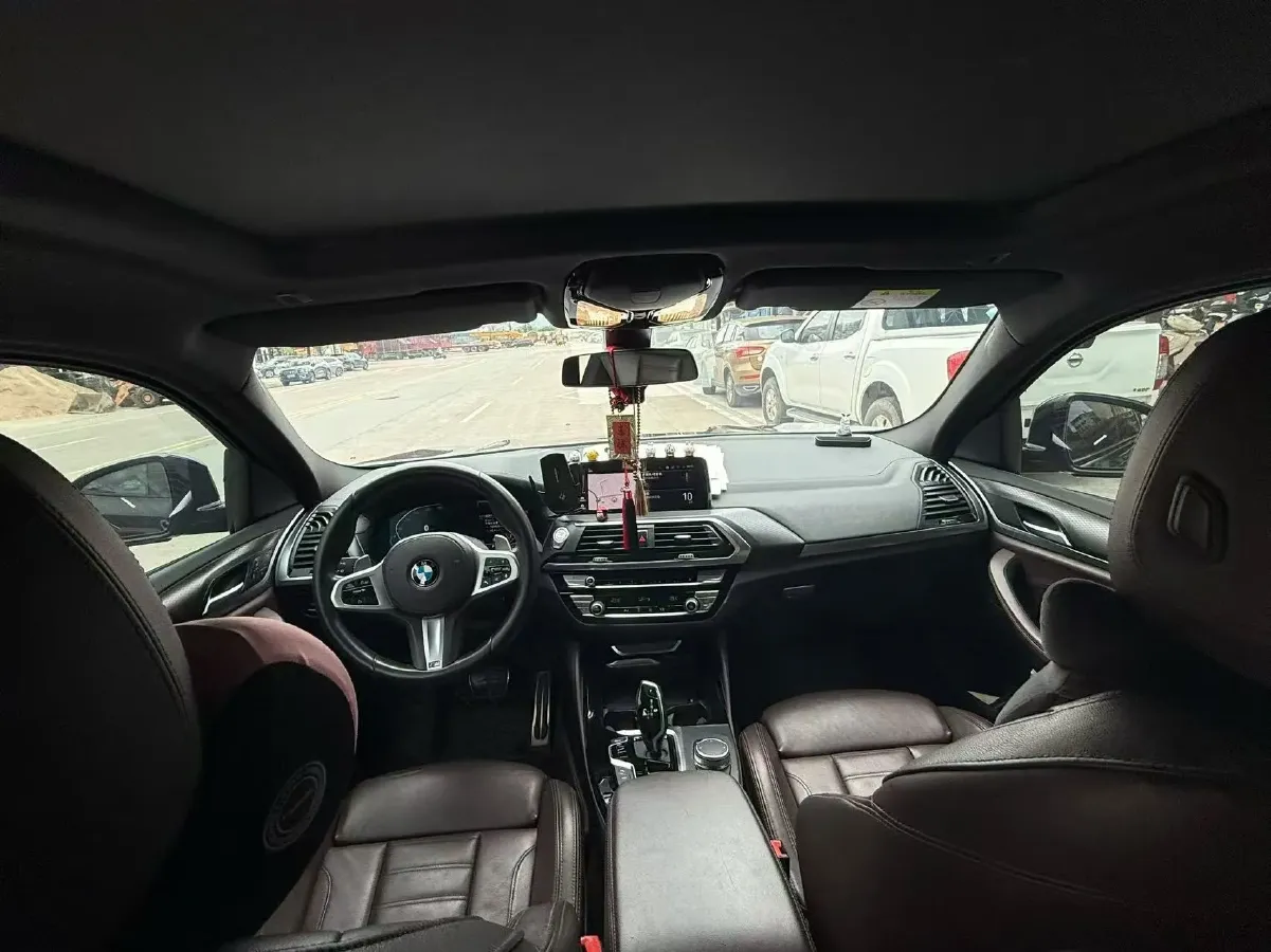 2020 BMW X4 2.0T 184HP L4 8AT,autocango,china used car exporter,china ev exporter,chinese used car exporter,chinese used ev exporter