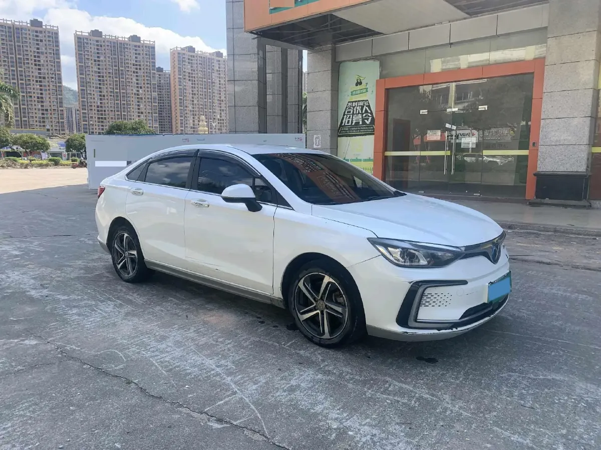 2018 BeiJing Auto EU5 BEV 53.66KWH,autocango,china used car exporter,china ev exporter,chinese used car exporter,chinese used ev exporter