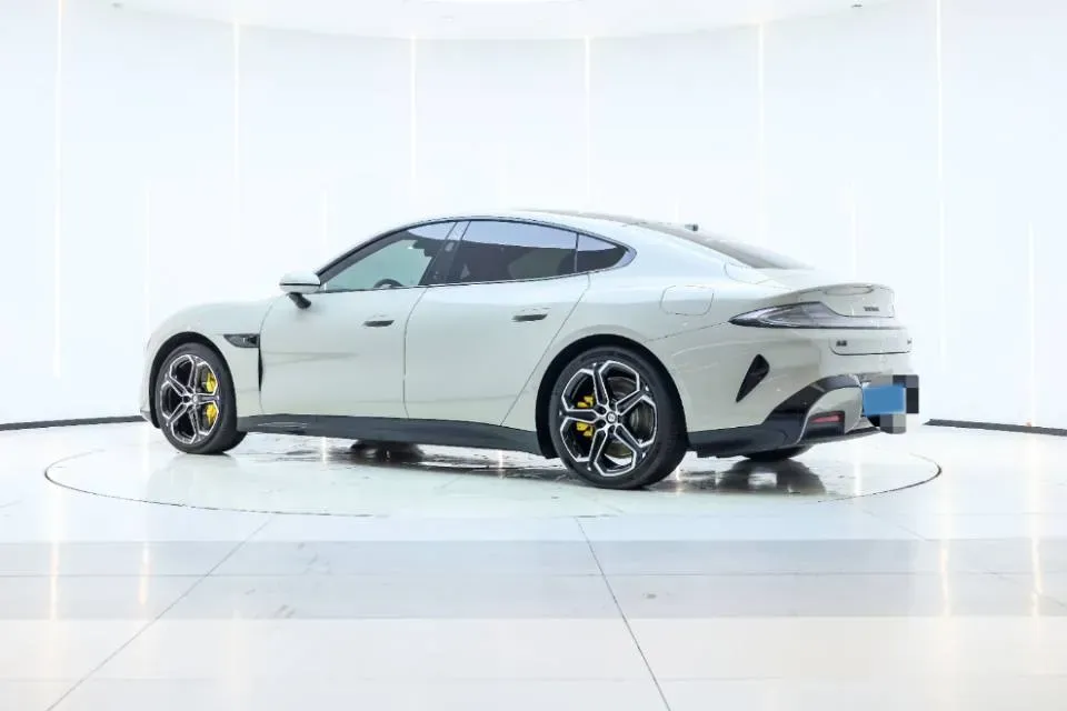 2024 MI SU7 BEV 73.6KWH,autocango,china used car exporter,china ev exporter,chinese used car exporter,chinese used ev exporter