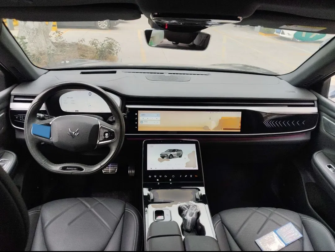 2024 ARCFOX αT BEV 94.5KWH,autocango,china used car exporter,china ev exporter,chinese used car exporter,chinese used ev exporter