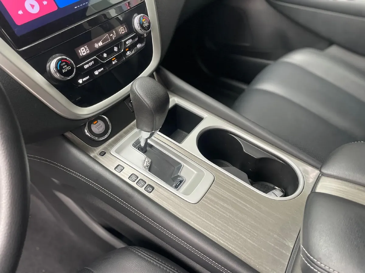 2021 Nissan Murano 2.5L 186HP L4 CVT,autocango,china used car exporter,china ev exporter,chinese used car exporter,chinese used ev exporter