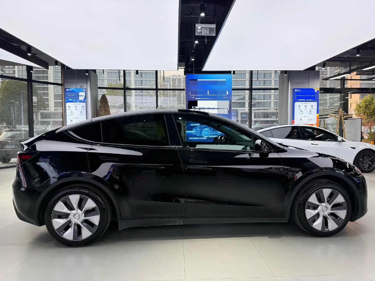 2022 Tesla Model Y BEV 60KWH,autocango,china used car exporter,china ev exporter,chinese used car exporter,chinese used ev exporter