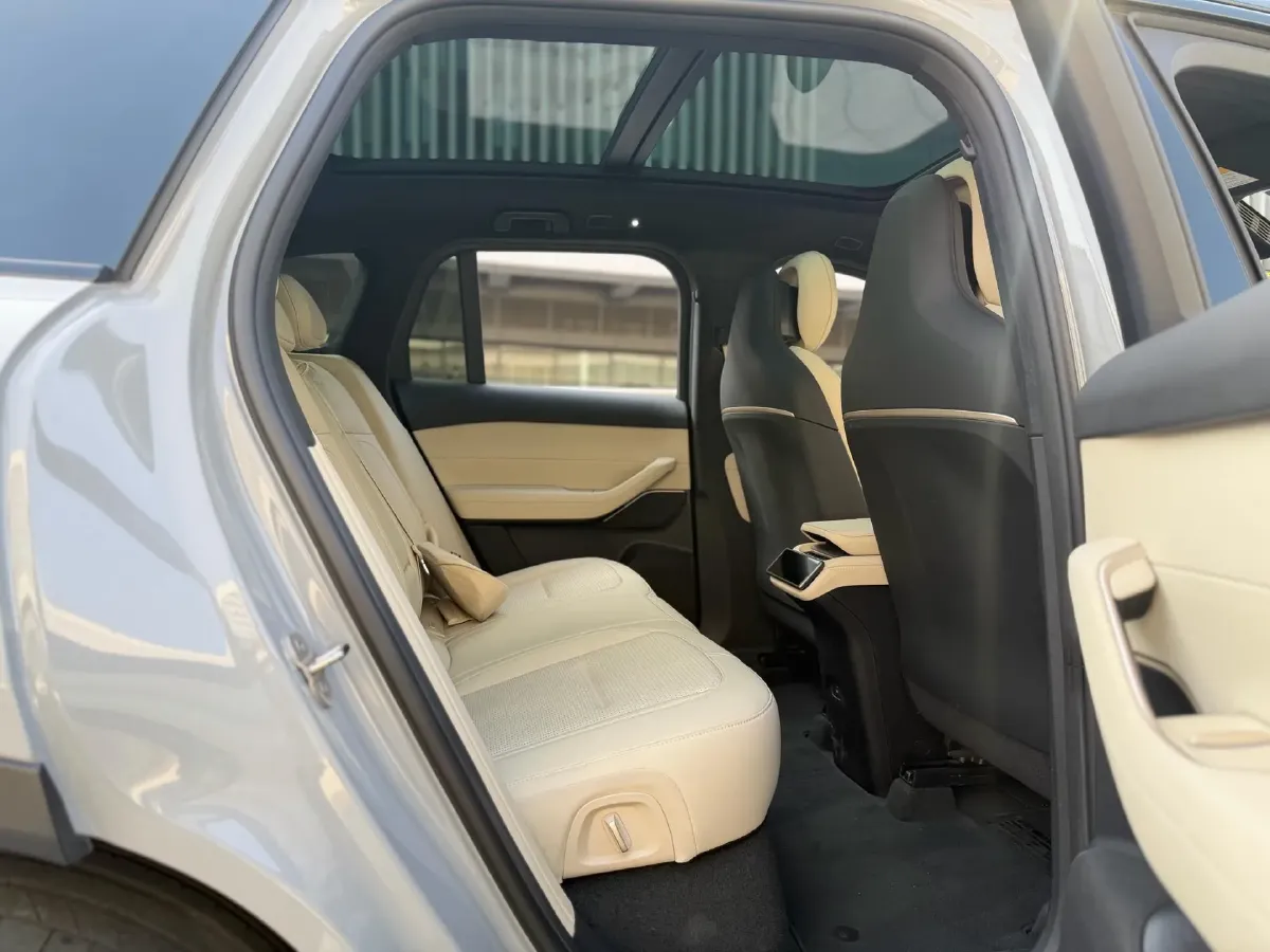 2024 NIO ES6 BEV 75KWH,autocango,china used car exporter,china ev exporter,chinese used car exporter,chinese used ev exporter