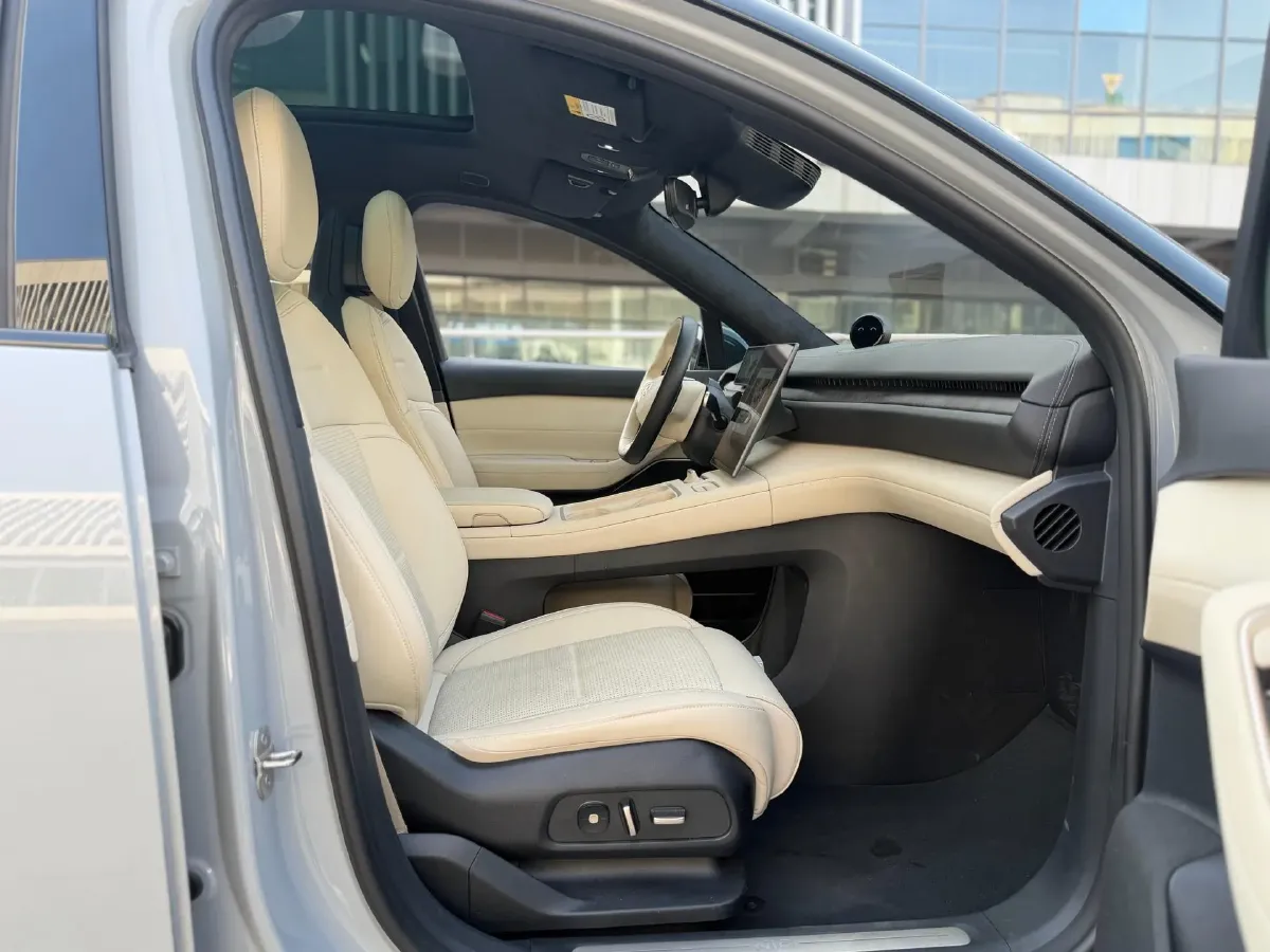 2024 NIO ES6 BEV 75KWH,autocango,china used car exporter,china ev exporter,chinese used car exporter,chinese used ev exporter