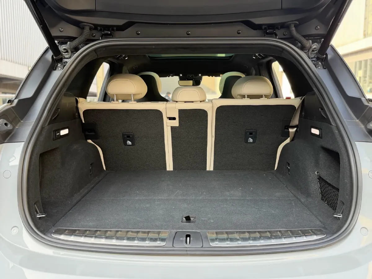 2024 NIO ES6 BEV 75KWH,autocango,china used car exporter,china ev exporter,chinese used car exporter,chinese used ev exporter