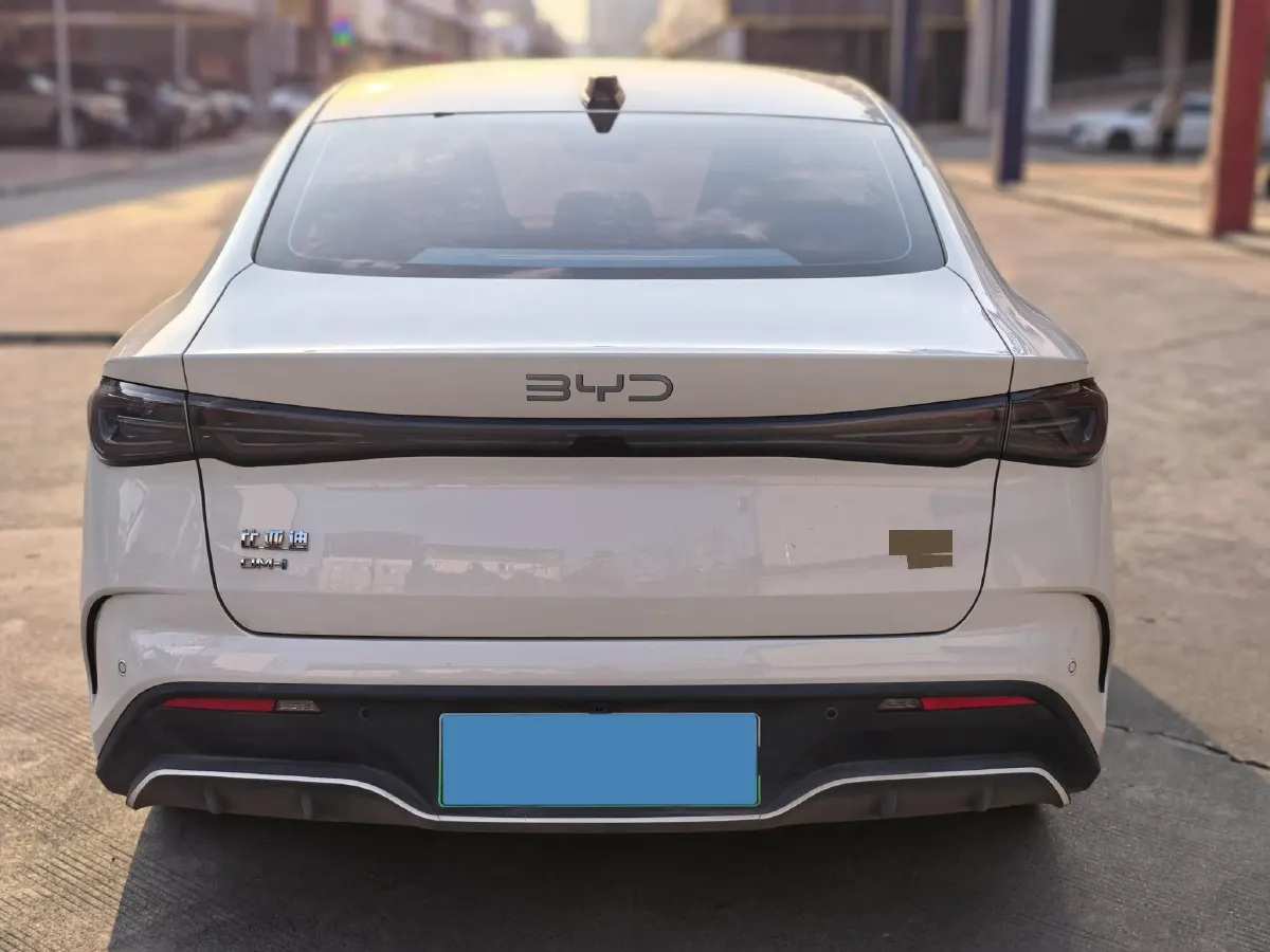 2025 BYD Seal06 1.5L 101HP L4 E-CVT PHEV 10.08KWH,autocango,china used car exporter,china ev exporter,chinese used car exporter,chinese used ev exporter