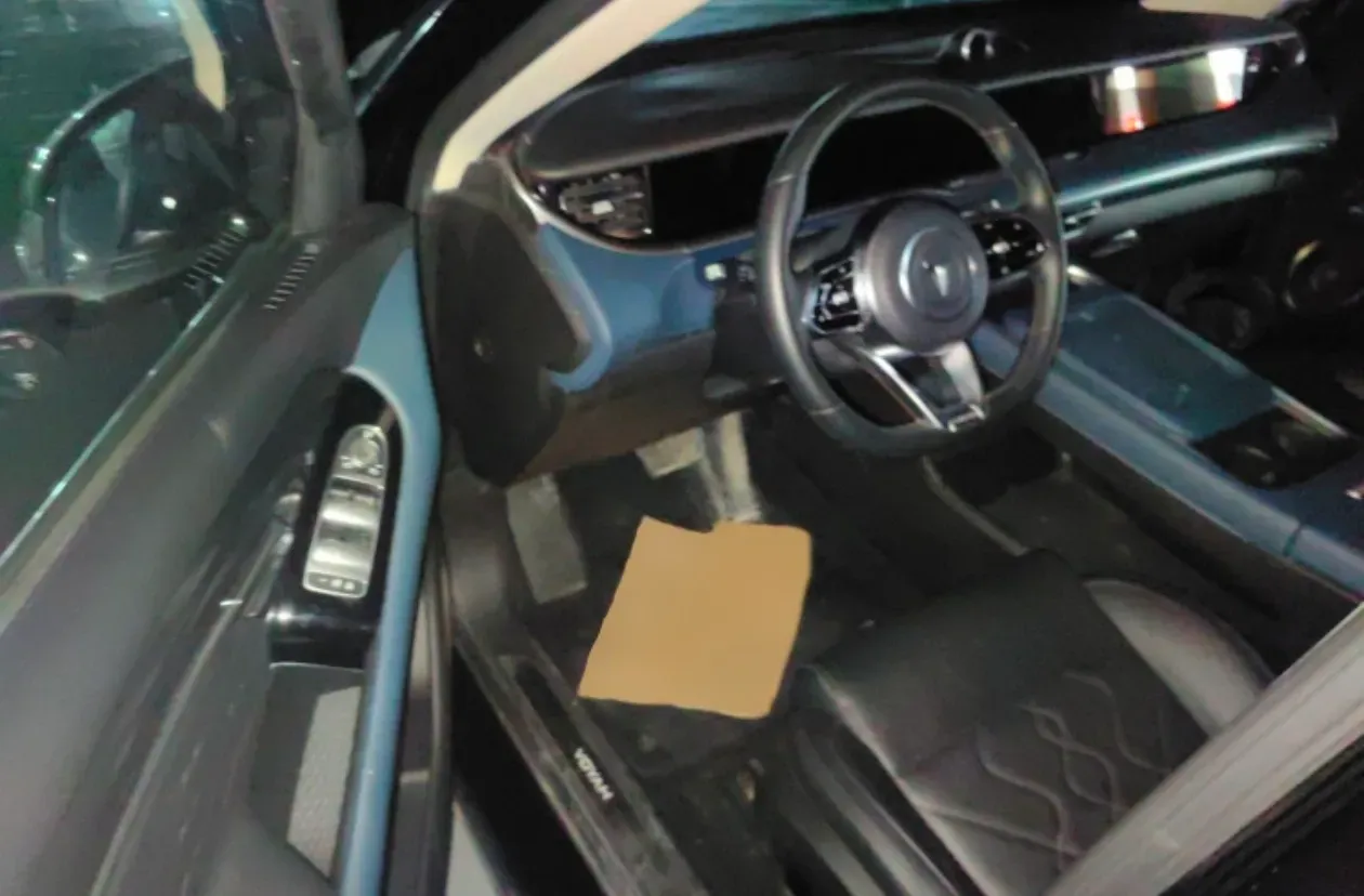 2024 Voyah FREE 1.5T 150HP L4 REEV 39.2KWH,autocango,china used car exporter,china ev exporter,chinese used car exporter,chinese used ev exporter