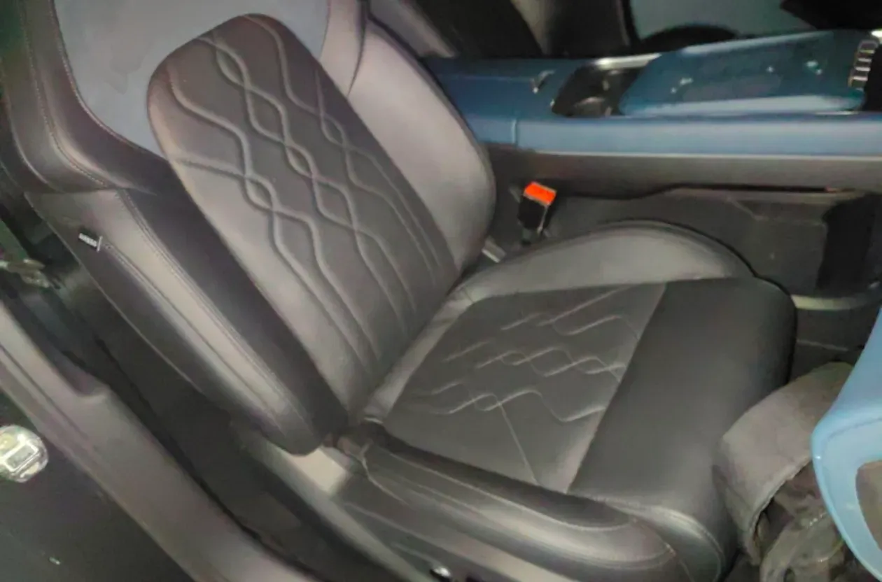 2024 Voyah FREE 1.5T 150HP L4 REEV 39.2KWH,autocango,china used car exporter,china ev exporter,chinese used car exporter,chinese used ev exporter