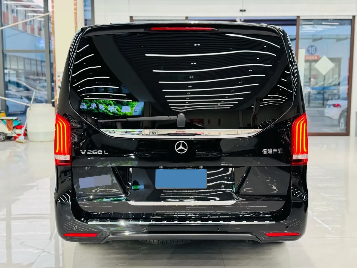 2020 Mercedes-Benz V Class 2.0T 211HP L4 9AT,autocango,china used car exporter,china ev exporter,chinese used car exporter,chinese used ev exporter