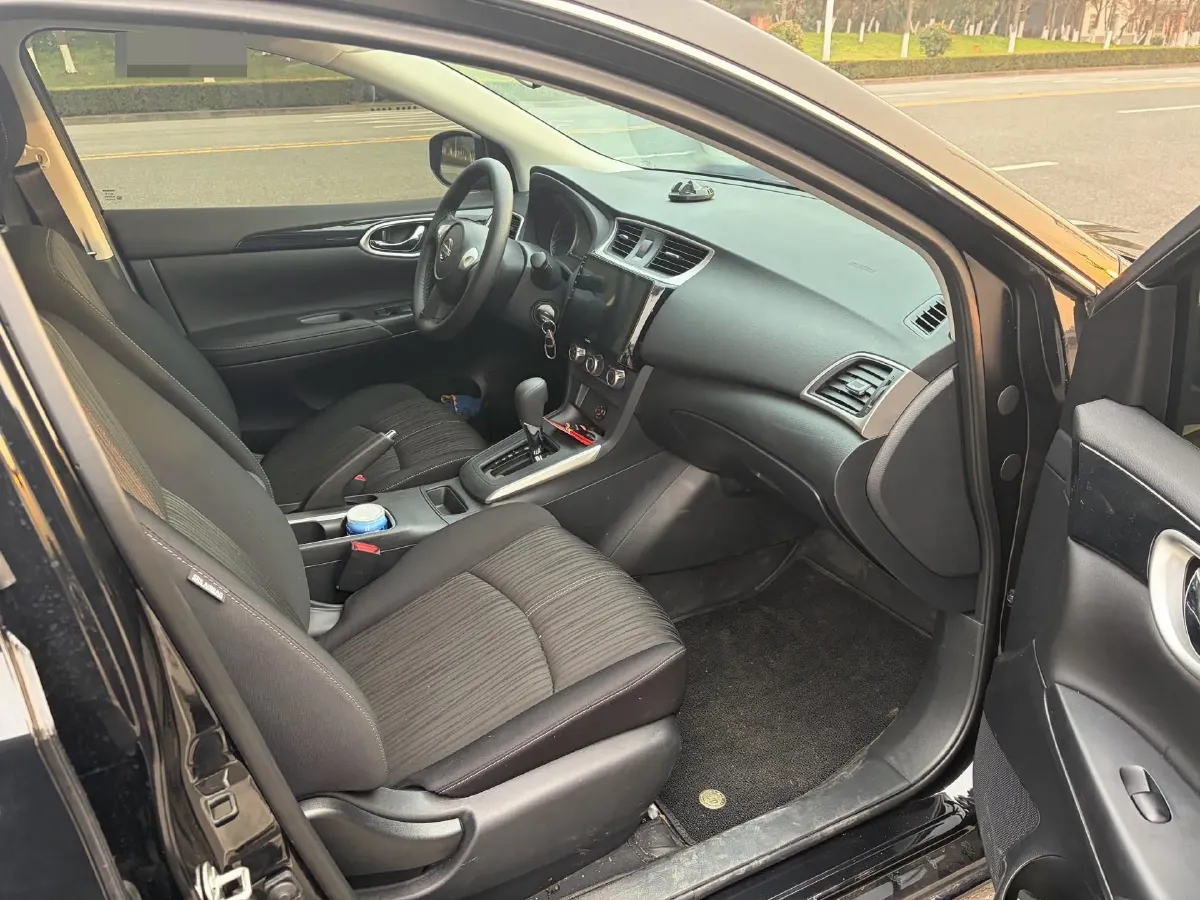 2024 Nissan Sylphy 1.6L 122HP L4 CVT,autocango,china used car exporter,china ev exporter,chinese used car exporter,chinese used ev exporter