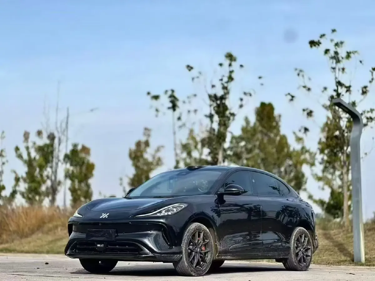 2023 IM LS6 BEV 71KWH,autocango,china used car exporter,china ev exporter,chinese used car exporter,chinese used ev exporter