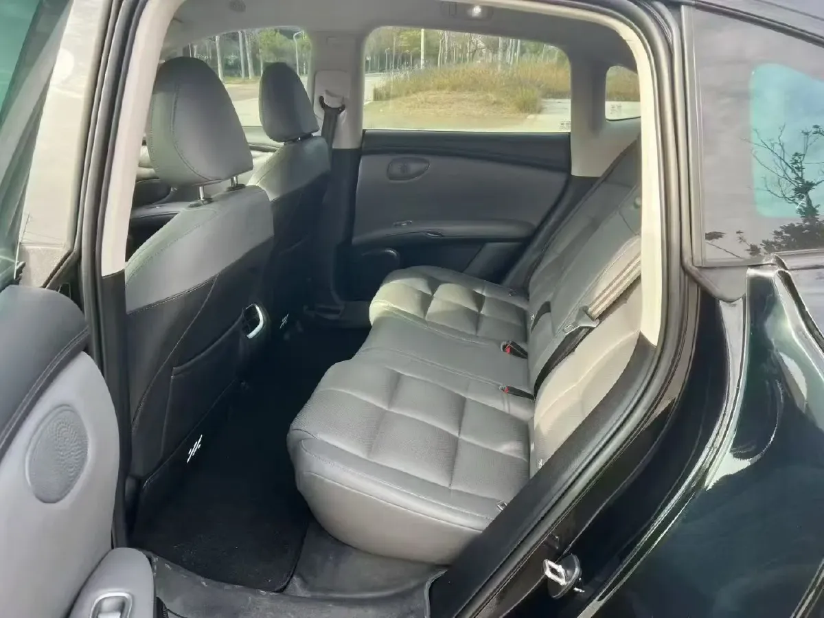 2023 IM LS6 BEV 71KWH,autocango,china used car exporter,china ev exporter,chinese used car exporter,chinese used ev exporter