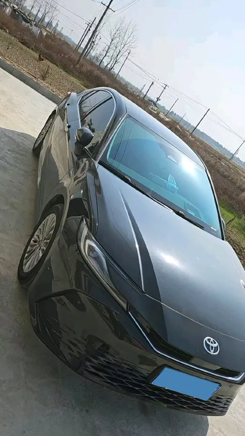 2024 Toyota Camry 2.0L 152HP L4 E-CVT Hybrid,autocango,china used car exporter,china ev exporter,chinese used car exporter,chinese used ev exporter