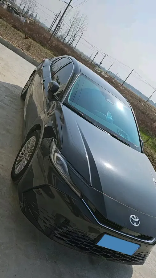 2024 Toyota Camry 2.0L 152HP L4 E-CVT Hybrid,autocango,china used car exporter,china ev exporter,chinese used car exporter,chinese used ev exporter